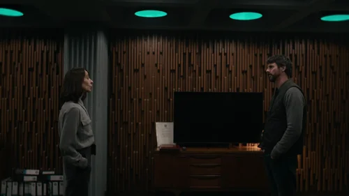 dept._q_frames_s1e5_frame_124.webp