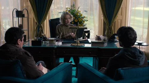 dept._q_frames_s1e2_frame_35.webp