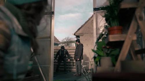 dept._q_frames_s1e2_frame_51.webp
