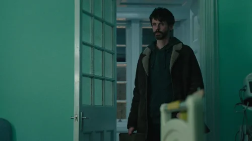 dept._q_frames_s1e2_frame_91.webp