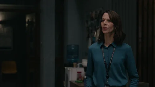 dept._q_frames_s1e3_frame_127.webp
