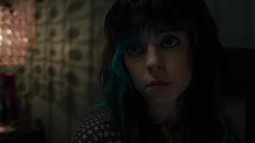 dept._q_frames_s1e3_frame_46.webp