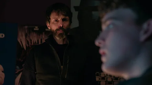 dept._q_frames_s1e3_frame_64.webp