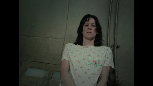 dept._q_frames_s1e4_frame_140.webp