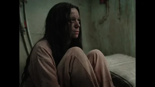 dept._q_frames_s1e5_frame_149.webp