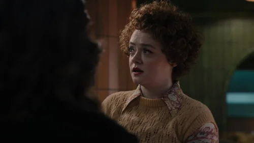 dept._q_frames_s1e5_frame_39.webp