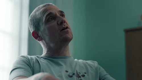 dept._q_frames_s1e5_frame_66.webp