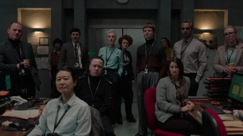 dept._q_frames_s1e6_frame_117.webp