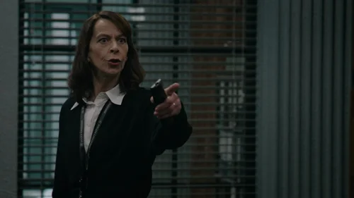 dept._q_frames_s1e6_frame_118.webp