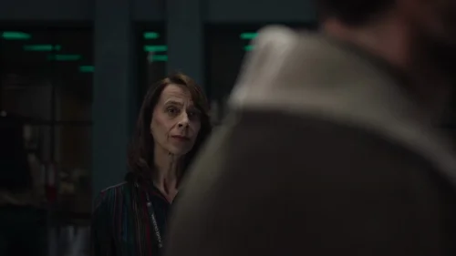 dept._q_frames_s1e6_frame_27.webp