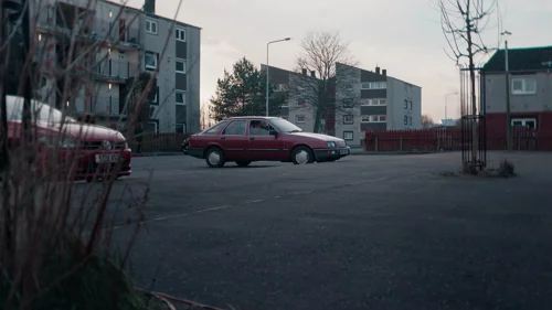 dept._q_frames_s1e6_frame_28.webp