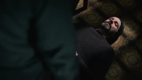 dept._q_frames_s1e6_frame_32.webp