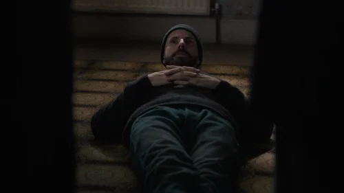 dept._q_frames_s1e6_frame_34.webp