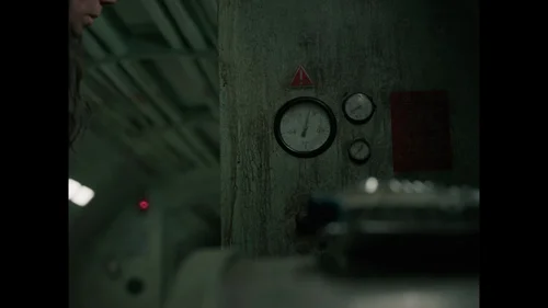 dept._q_frames_s1e7_frame_104.webp