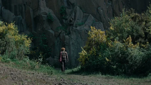 dept._q_frames_s1e7_frame_121.webp