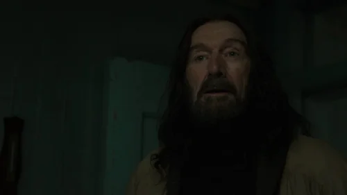 dept._q_frames_s1e7_frame_25.webp
