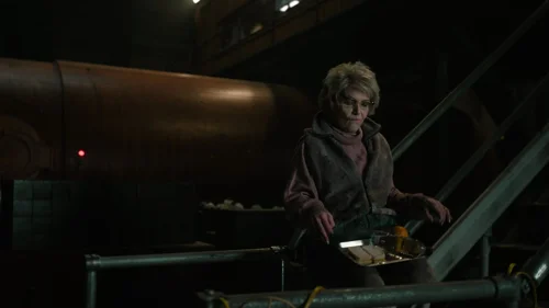dept._q_frames_s1e7_frame_96.webp