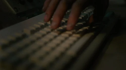 dept._q_frames_s1e8_frame_29.webp
