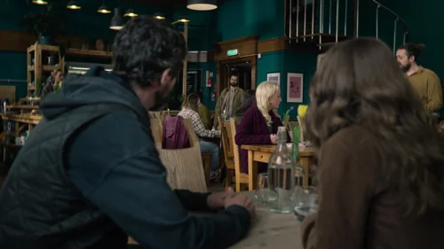 dept._q_frames_s1e8_frame_43.webp