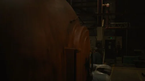 dept._q_frames_s1e8_frame_84.webp