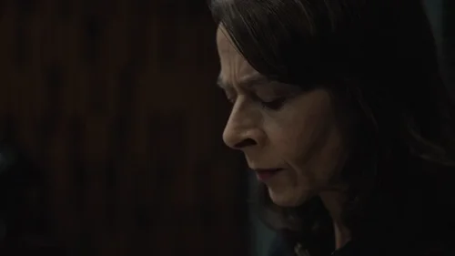 dept._q_frames_s1e9_frame_22.webp