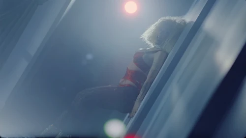doja_cat___jealous_type_official_video_frame_43.webp