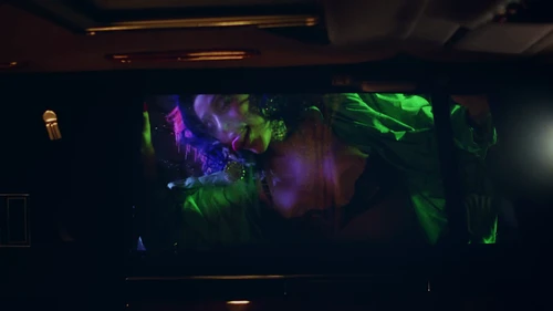 doja_cat___jealous_type_official_video_frame_60.webp