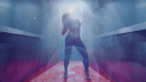 doja_cat___jealous_type_official_video_frame_79.webp