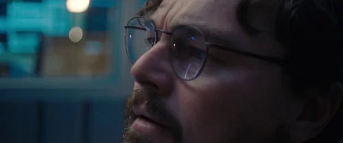 don't_look_up_frame_1738665722.8199673.webp