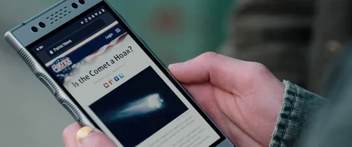 don't_look_up_frame_1738665738.6255531.webp