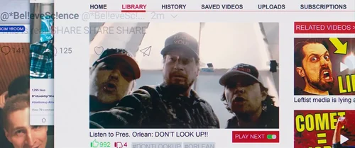 don't_look_up_frame_1738665752.951113.webp