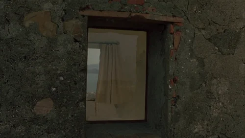 eros_frame_1739039452.9196677.webp