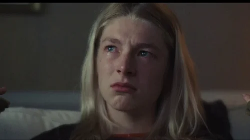 euphoria_frame_1740174622.6475139.webp