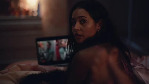 euphoria_frame_1740173175.8272967.webp