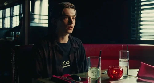 euphoria_frame_1740175873.1856241.webp