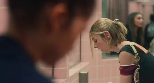 euphoria_frame_1740176169.7650542.webp