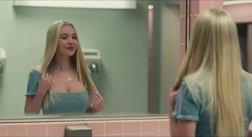 euphoria_frame_1740176173.4750183.webp