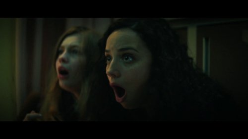 fear_street:_part_one_-_1994_frame_1738860722.9324937.jpg