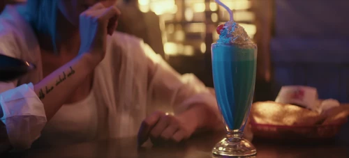 halsey___gasoline_official_music_video_frame_44.webp