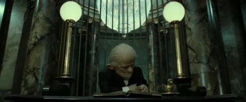 harry_potter_and_the_deathly_hallows:_part_2_frame_1739128213.4488258.webp