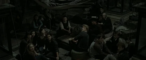 harry_potter_and_the_deathly_hallows:_part_2_frame_1739128218.0924.webp