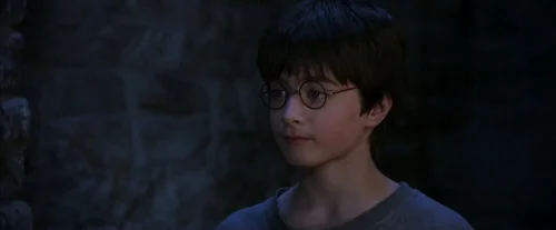 harry_potter_and_the_sorcerer's_stone_frame_1738718638.2627683.webp