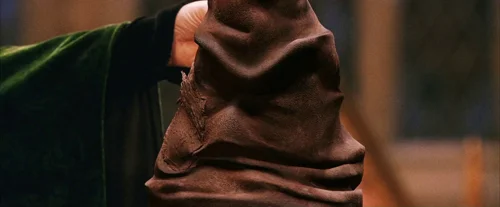 harry_potter_and_the_sorcerer's_stone_frame_1738718646.88115.webp