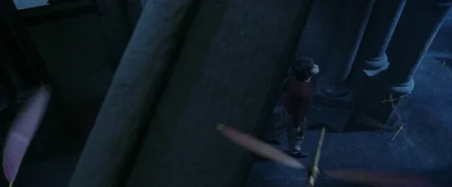 harry_potter_and_the_sorcerer's_stone_frame_1738718669.2022166.webp
