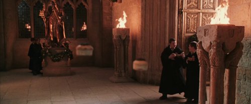 harry_potter_and_the_chamber_of_secrets_frame_1738974199.1335597.jpg