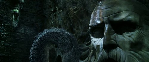 harry_potter_and_the_chamber_of_secrets_frame_1738974213.1289318.jpg