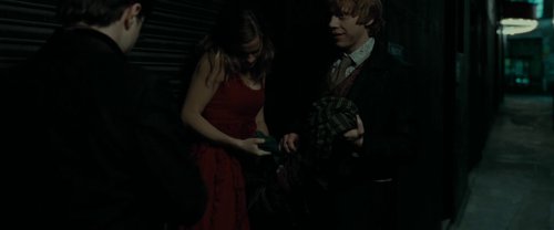 harry_potter_and_the_deathly_hallows:_part_1_frame_1739128005.9411275.jpg