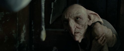 harry_potter_and_the_deathly_hallows:_part_1_frame_1739128007.7694588.jpg