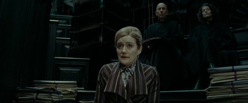 harry_potter_and_the_deathly_hallows:_part_1_frame_1739128011.1076303.jpg
