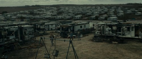 harry_potter_and_the_deathly_hallows:_part_1_frame_1739128014.9007902.jpg